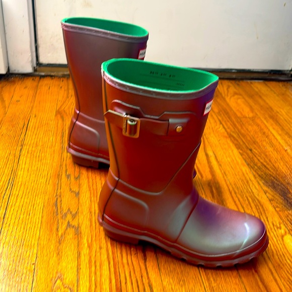 💦Hunter Irredescent Waterproof Boots - Picture 3 of 9